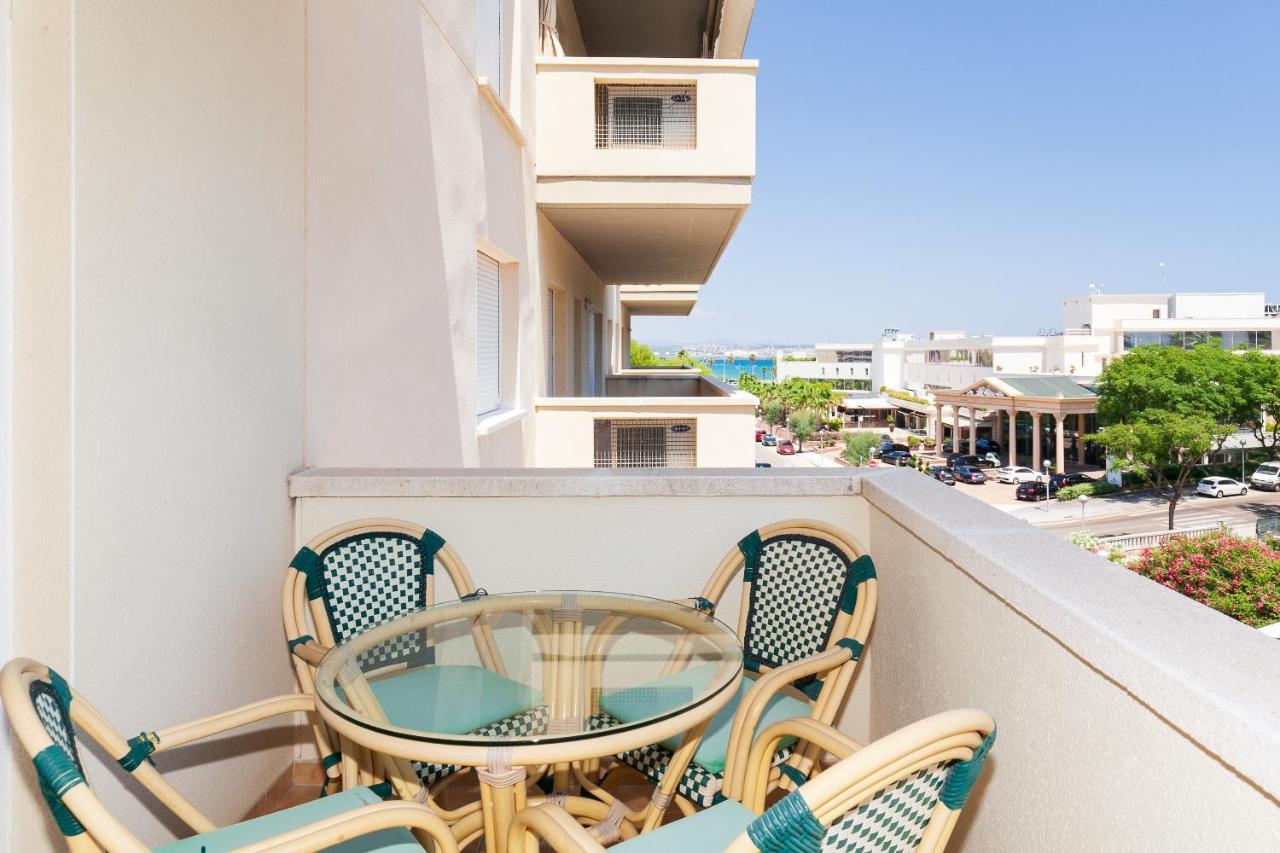 Uhc Aqua Family Complex Apartment ซาลอว์ ภายนอก รูปภาพ