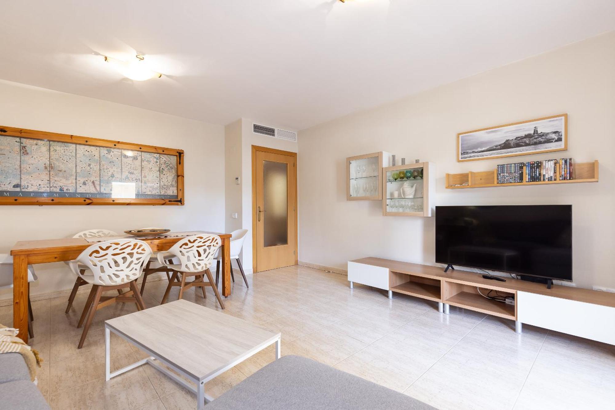 Uhc Aqua Family Complex Apartment ซาลอว์ ภายนอก รูปภาพ
